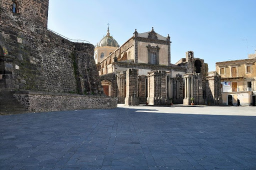 Comune Di Adrano