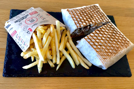 Photo 2 - SAI RESTAURANT Burger & Tacos