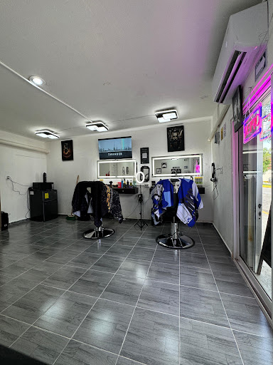 La 10 BarberShop