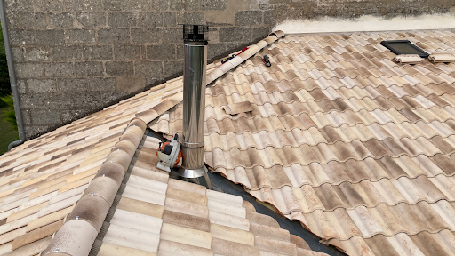Photo de AF Rénovation - Couvreur Libourne 33500 Fuite Toiture Démoussage