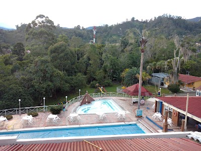 Photos of Centro Recreacional Diego Pacho