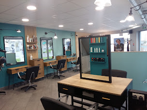 Photo n°2 de Changement d'Hair à La Tessoualle (Salon de coiffure)