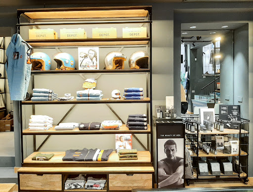 Depot Men's Concept Store Parma - Thumbnail