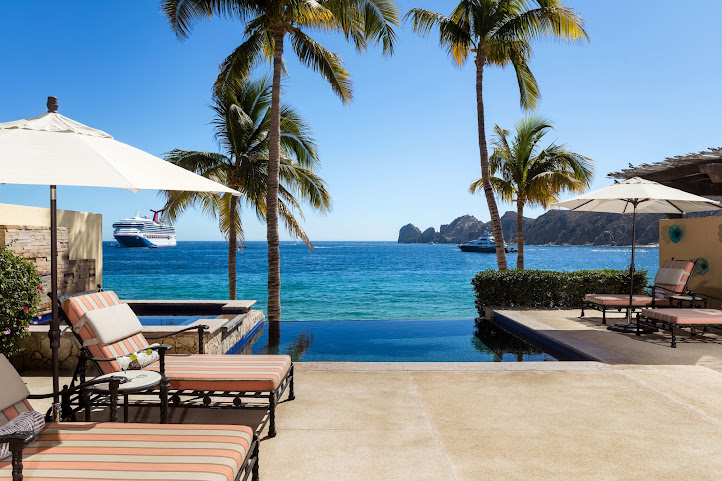 Hacienda Beach Club & Residences by null