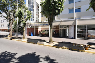 Photo n°2 de Dr Daphné Quérel - Chirurgien orthopédique et traumatologique Membre Supérieur - Nogent-sur-Marne à Nogent-sur-Marne (Chirurgien orthopédiste)