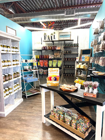 Stompin' Grounds Market by null