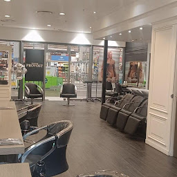 Photo n°3 de Franck Provost - Coiffeur Saint-Brice-sous-Forêt à Saint-Brice-sous-Forêt (Magasin de cosmétiques)