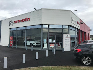 Photo n°8 de Perrin Automobiles SARL à Noyers-sur-Cher (Atelier de réparation automobile)