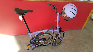 Photo n°50 de Cyclable Châtenay-Malabry à Châtenay-Malabry (Magasin de réparation de vélos)