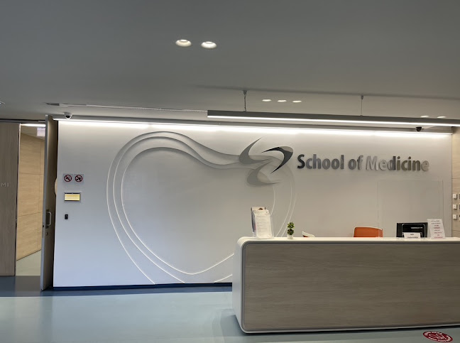 Opinii despre Κωνσταντίνος Γ. Αποστόλου, MD, MSc, PhD Γενικός Χειρουργός - Χειρουργός Ενδοκρινών Αδένων în Γλυφάδα - Γιατρός