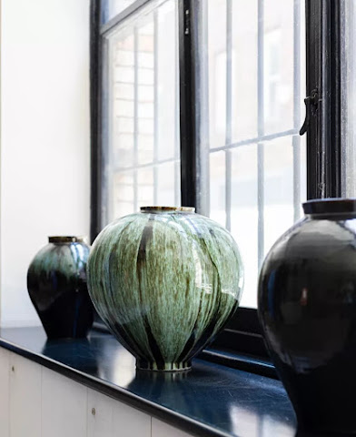 Studio Pottery London by null