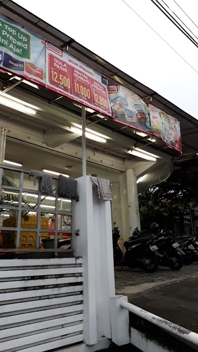 Photos of Alfamart Perintis Kemerdekaan Temanggung
