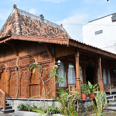 Photos of JOGLO LAWU & House Of Lawu