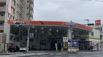 ピッカーズDr.Drive下山手店