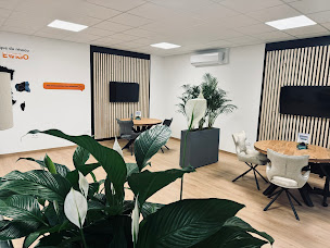 Photo n°4 de Ewigo Fontainebleau à Vulaines-sur-Seine (Concessionnaire automobile)