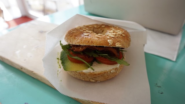 Bagel & Juice Strijp-S