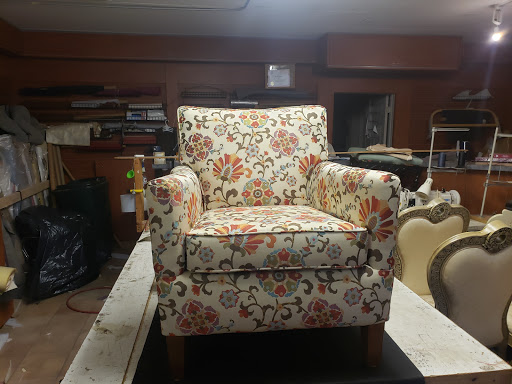 Manuel's Upholstery - Thumbnail