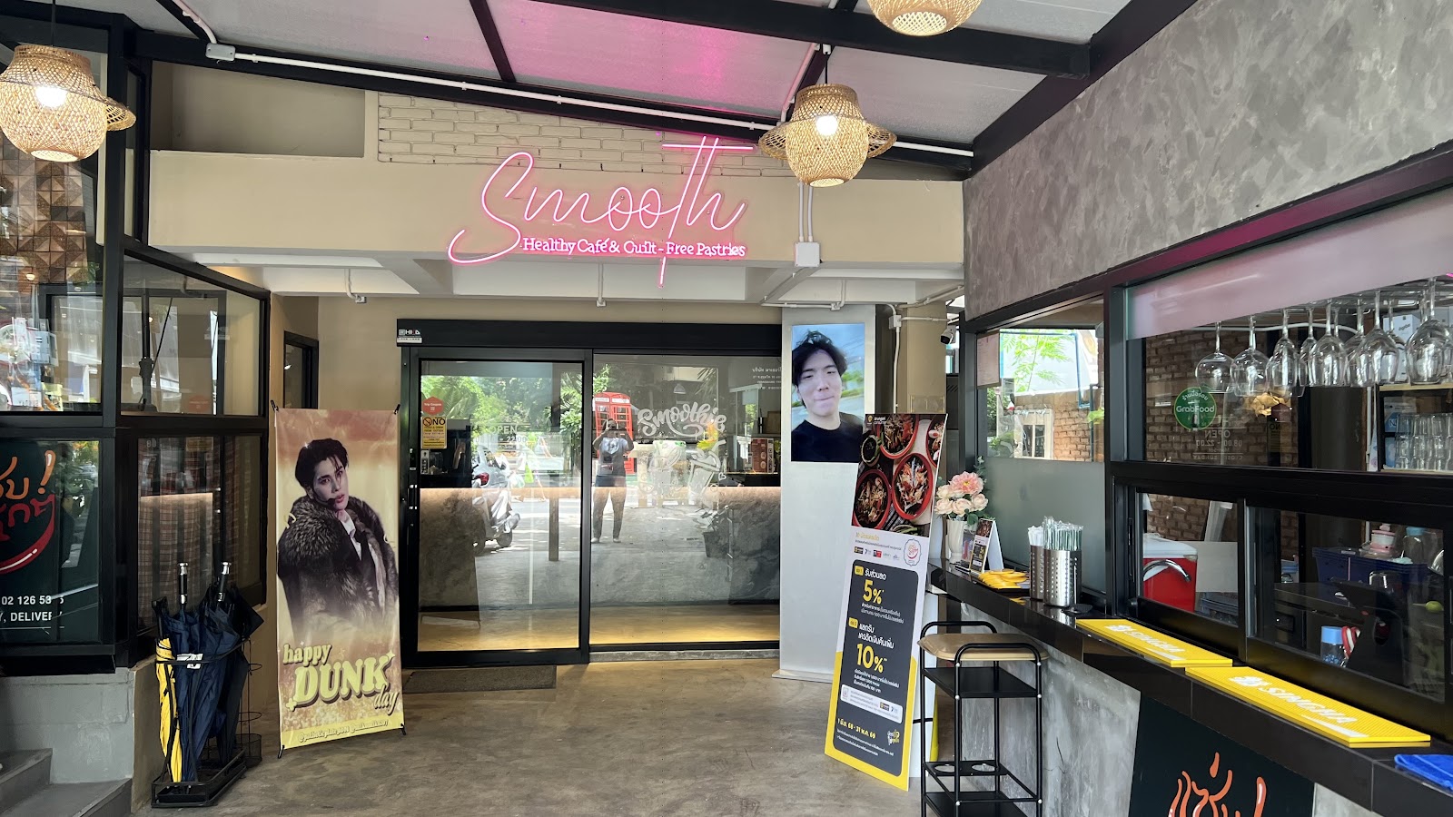 Smooth Healthy Cafe — photo 1