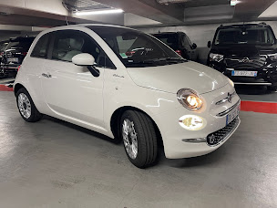 Photo n°2 de Carrefour Location à Orbec (Agence de location de fourgonnettes)