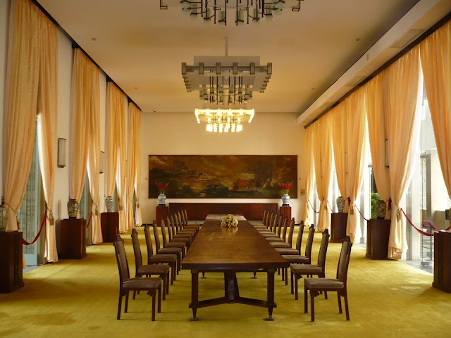 Joviale Hotel