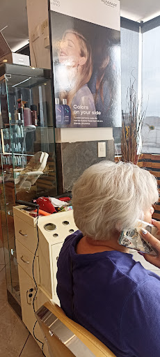 YD Hair Studio - Thumbnail