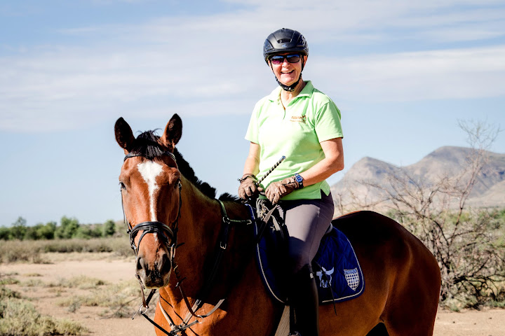 BüllsPort Lodge & Farm by null