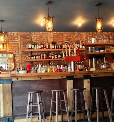 Photos of LA mini cocktail bar