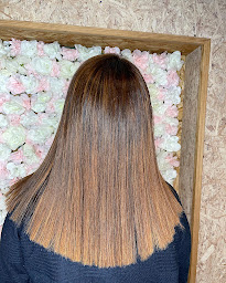 Photo n°11 de Le Jardin De La Coiffure by Sabrina à Replonges (Salon de coiffure)