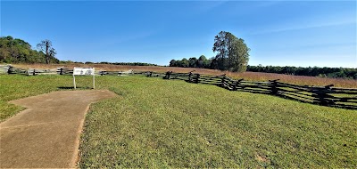 Parking Area-North Carolina Monument & Raine Monument