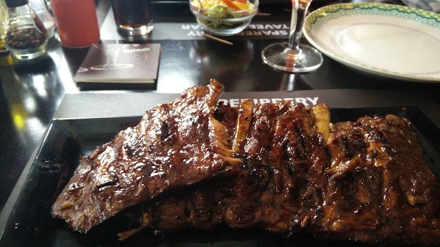 Spareribbery De Tollebol