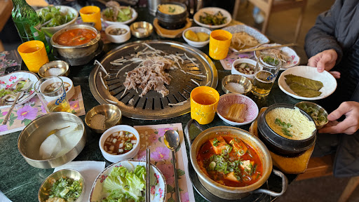 Ahgassi Gopchang - Thumbnail