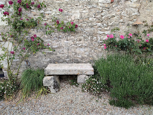 Photo n°13 de Au jardin de la Marquetterie à Cigogné (Fabricant de poteries)