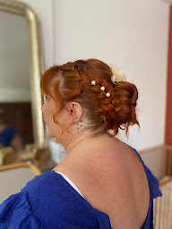 Photo n°15 de L'Hair au Naturel à Nancras (Salon de coiffure)