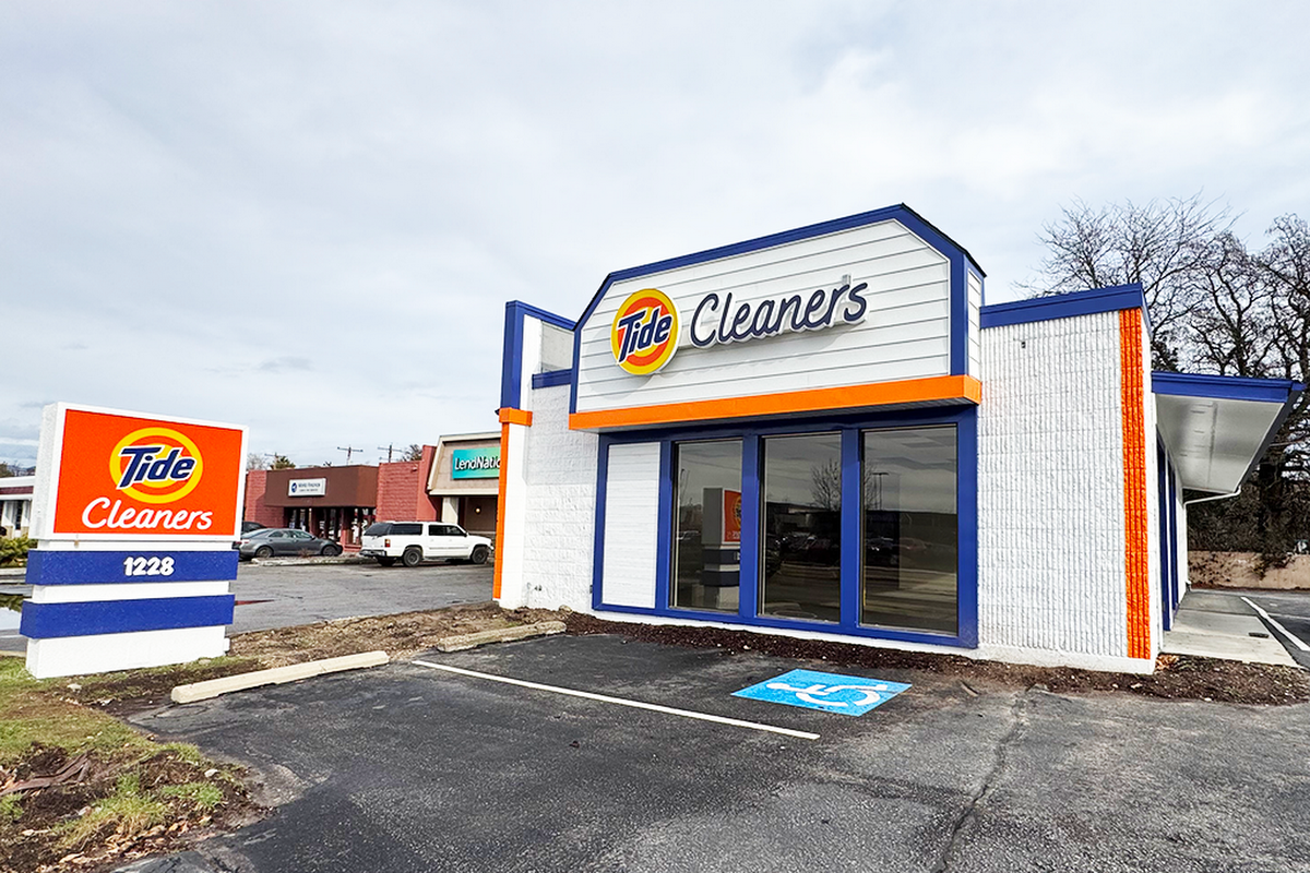 Boise Laundry Co storefront and entrance in Boise
