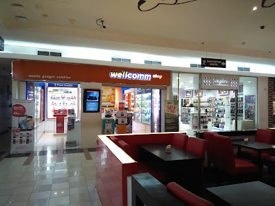 Photos of Wellcomm Shop Istana Plaza