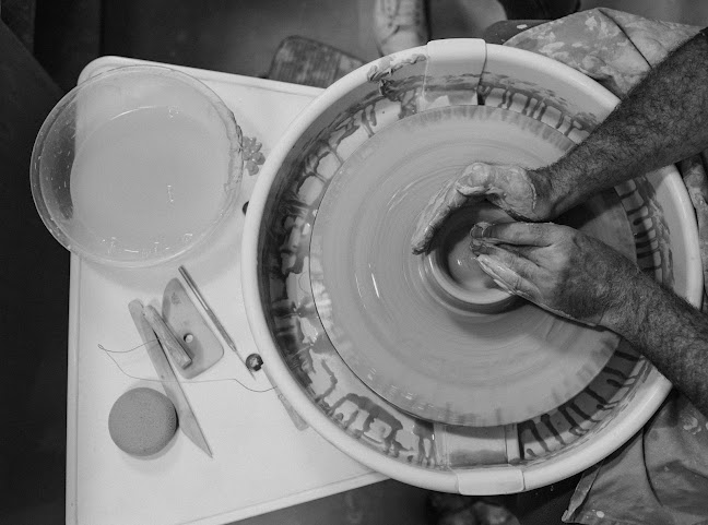 Studio Pottery London by null