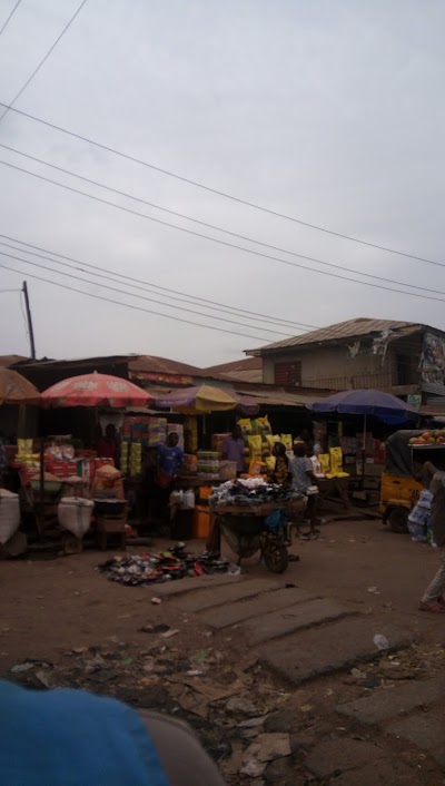 Photos of Oja Tun Tun Vegetable Market