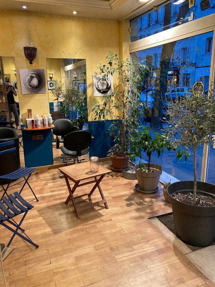 Les Coiffeurs by Gaëtan