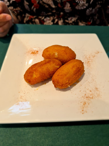Bar Restaurant Petricol - Thumbnail