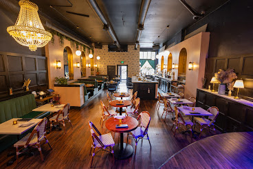 Almost Famous by null