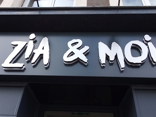 Zia & Moi - Thumbnail