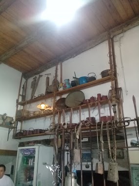 Parrilla Restaurante El Peón, Author: Guillermo Fernández