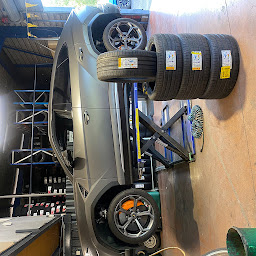 Photo n°9 de Eurotyre - Garage Martin Pneu à Clermont-l'Hérault (Magasin de pneus)