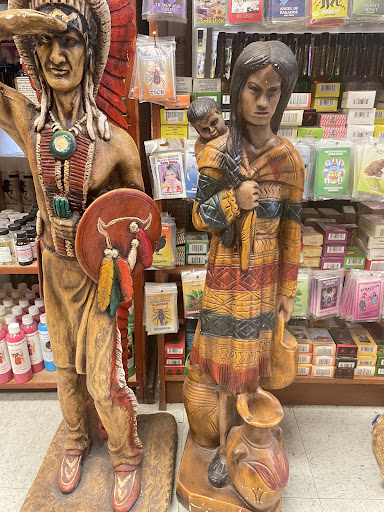 Alfred Botanica Shop LLC Gallery - United States