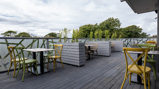 The Terrace at Si! - Thumbnail