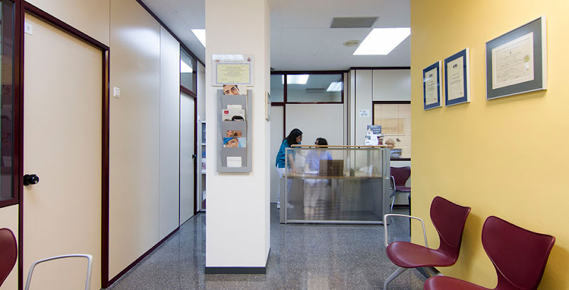 Clínica Dental Abril