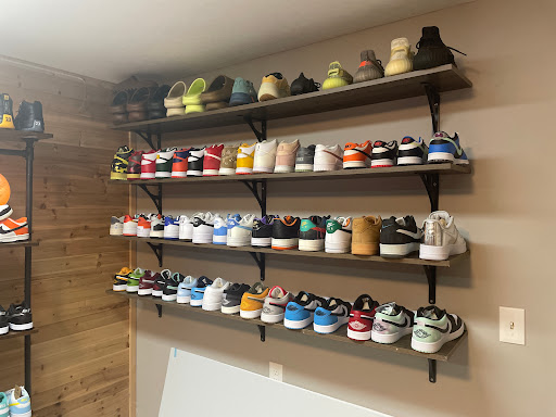 BTYME kicks - Visual