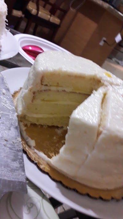 Photos of Daisy Cakes
