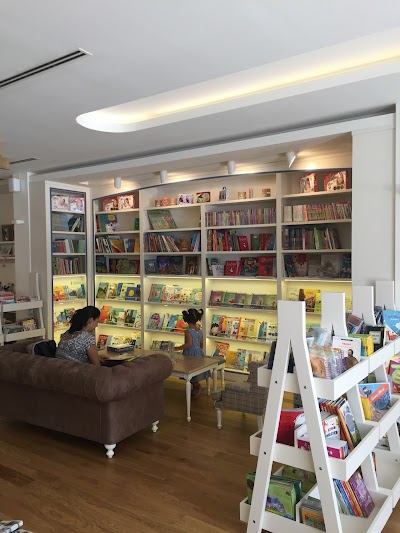 Cumba Kids Bookstore And Cafe