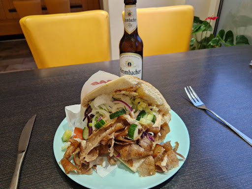 Ari's Döner Grill - Thumbnail